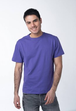 Футболка мужская сиреневого цвета